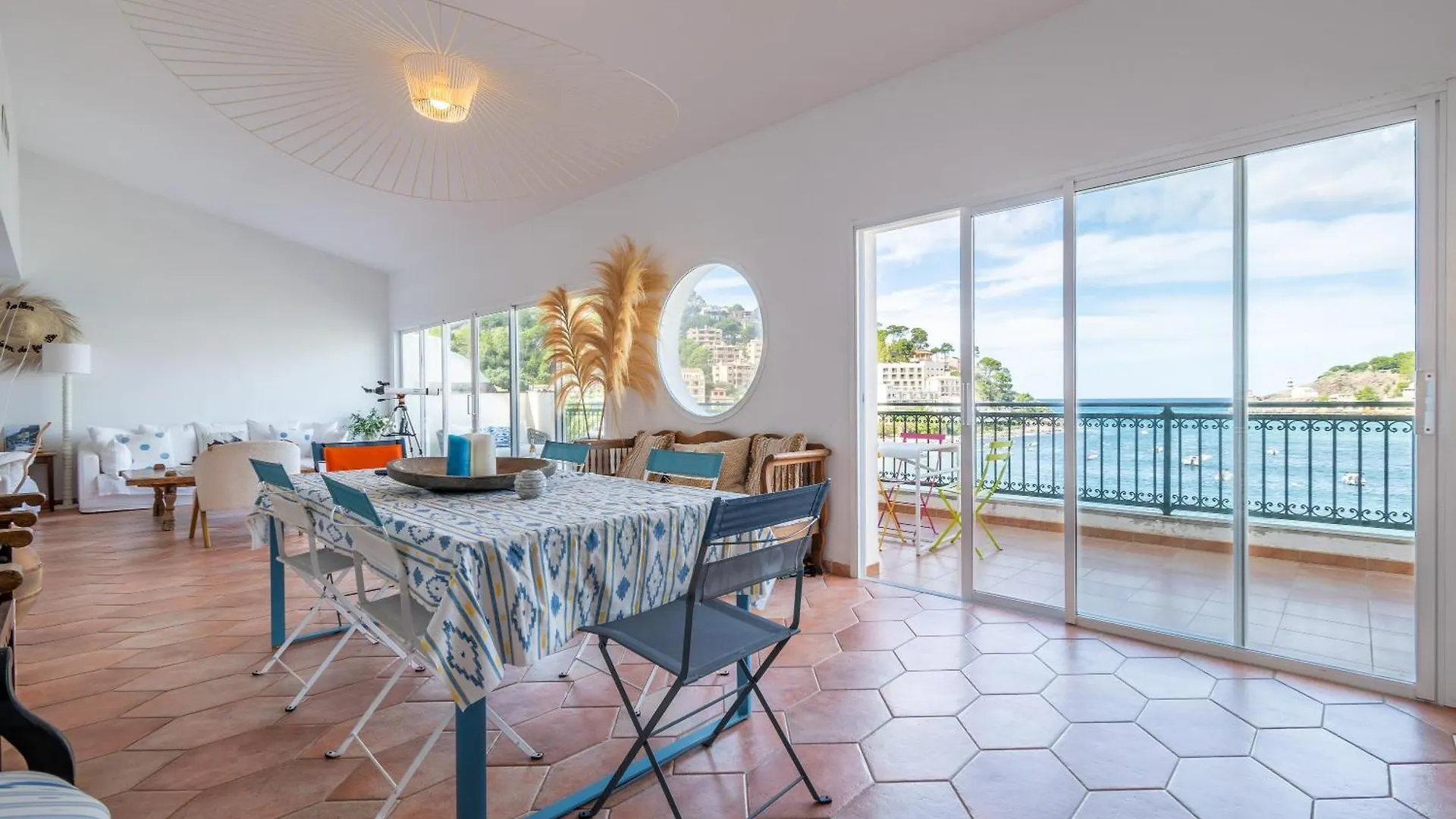 Beachfront Apartment Port De Soller